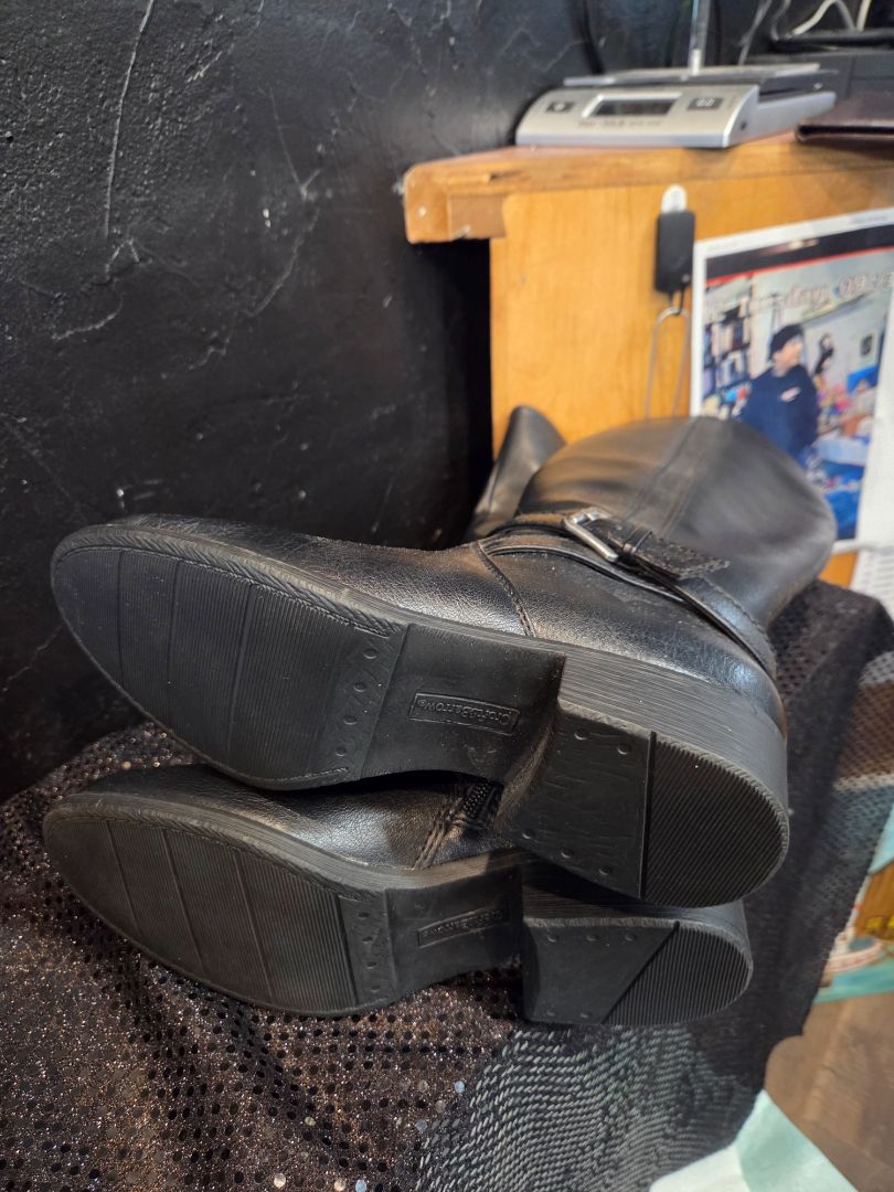 Kohls Black Boots 8.5