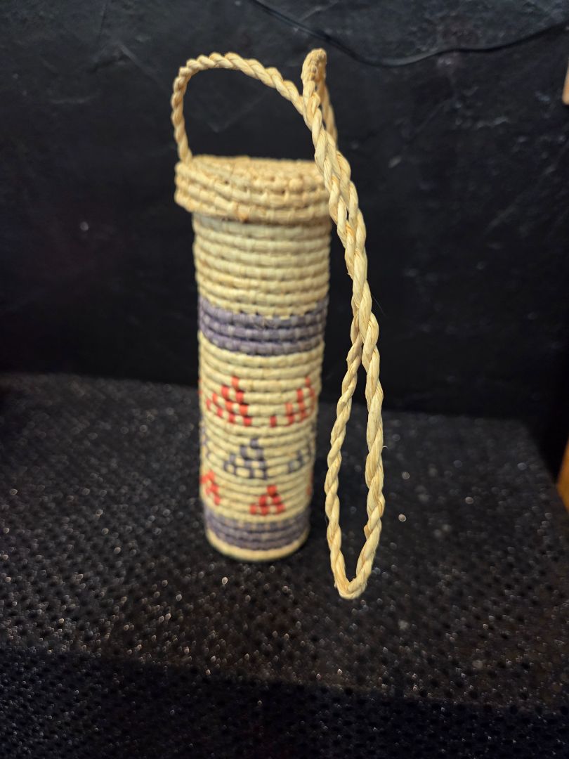 Weaved Basket with lid