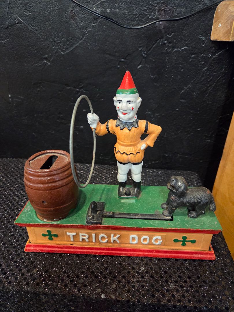Vintage Cast Iron Bank Trick Dog