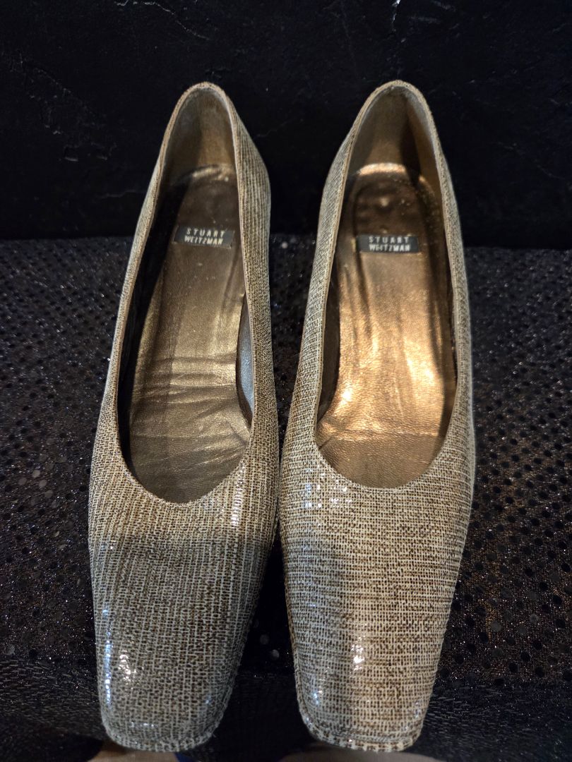 Stuart Weitzman Shoes Bronzed Brown Pump (Sz 6