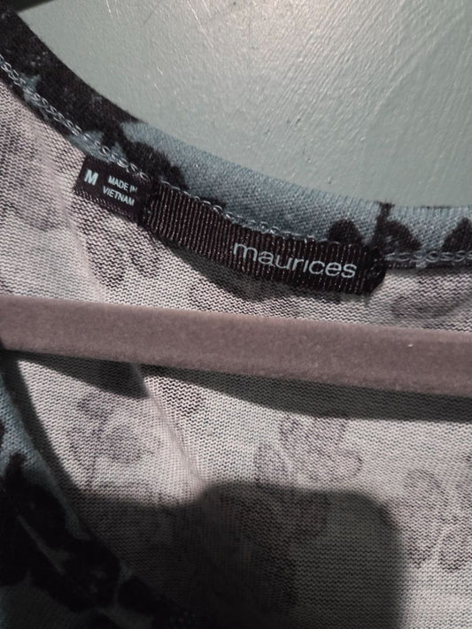 Maurices Top Green/Black applique Medium