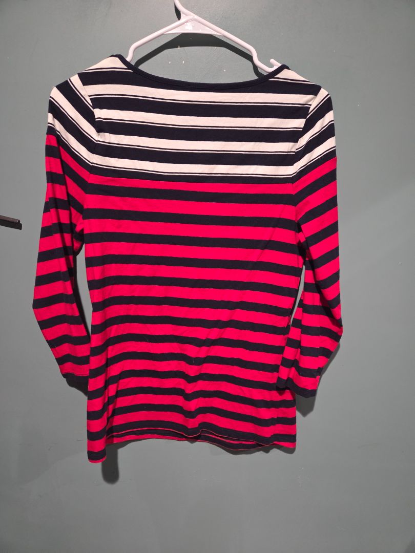 The Limited Red/Blue/White 3/4 sleeve top Medium
