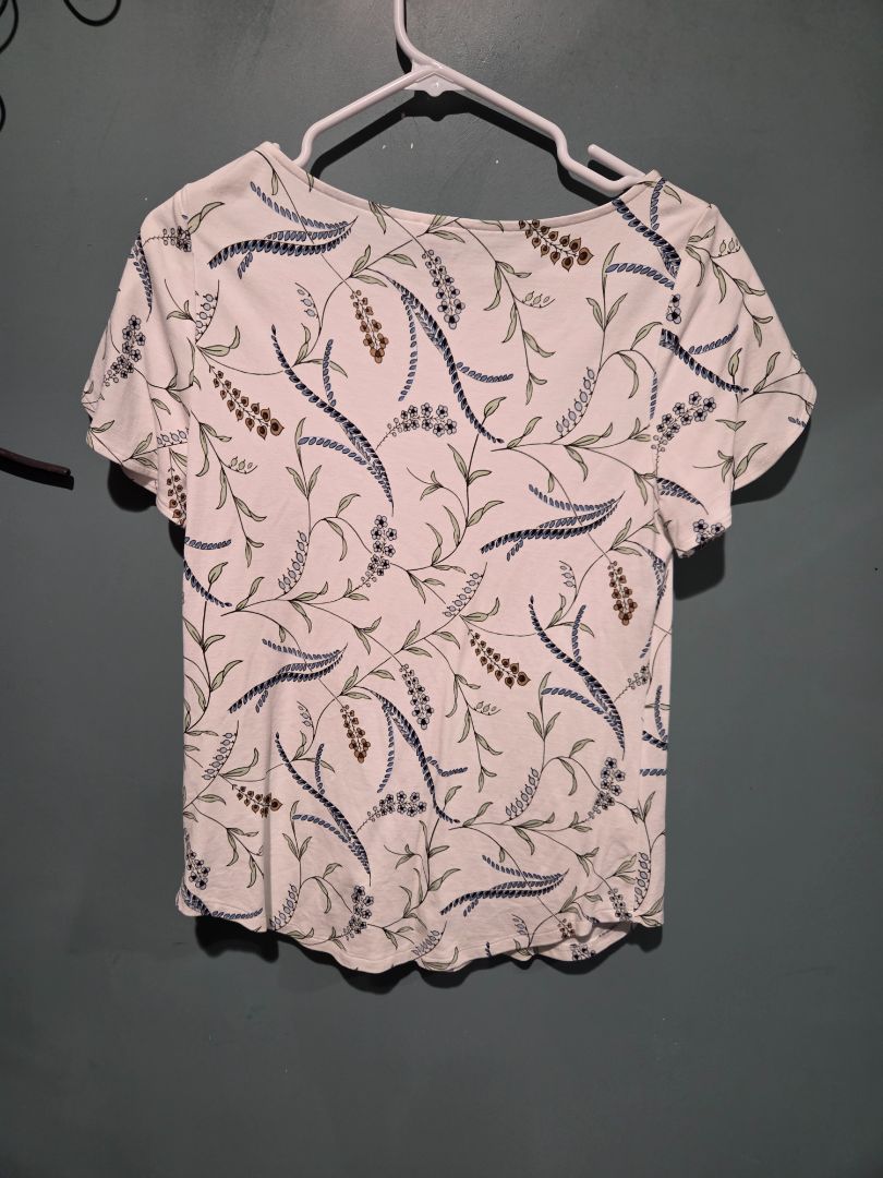 Ann Taylor Flower Print Top Medium