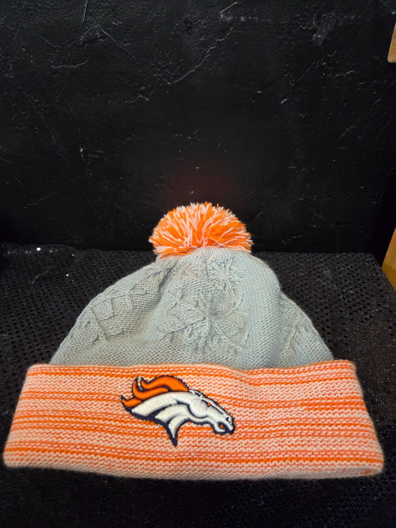 New Era Winter Hat Broncos