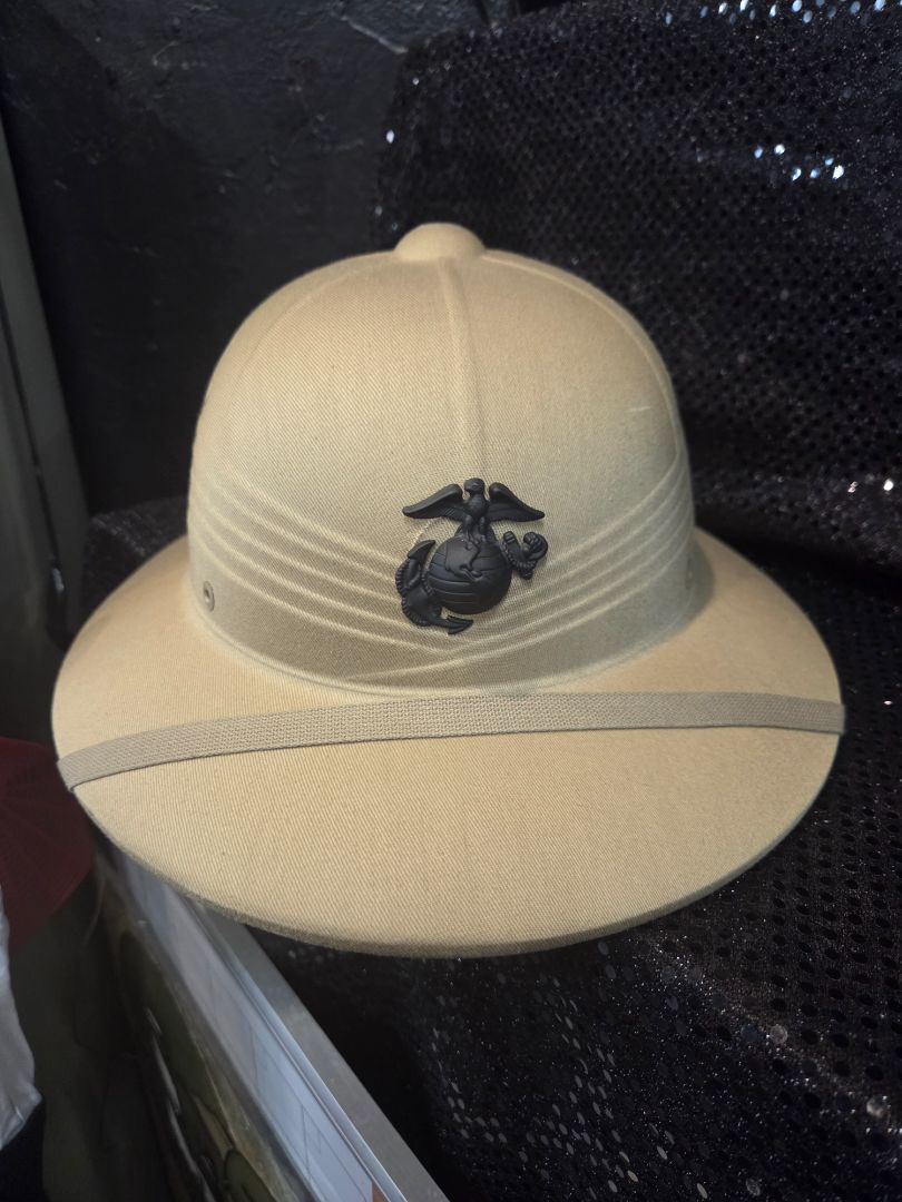 Vintage U.S. Vietname War USMC Rigid Pressed Fiber Sun Helmet