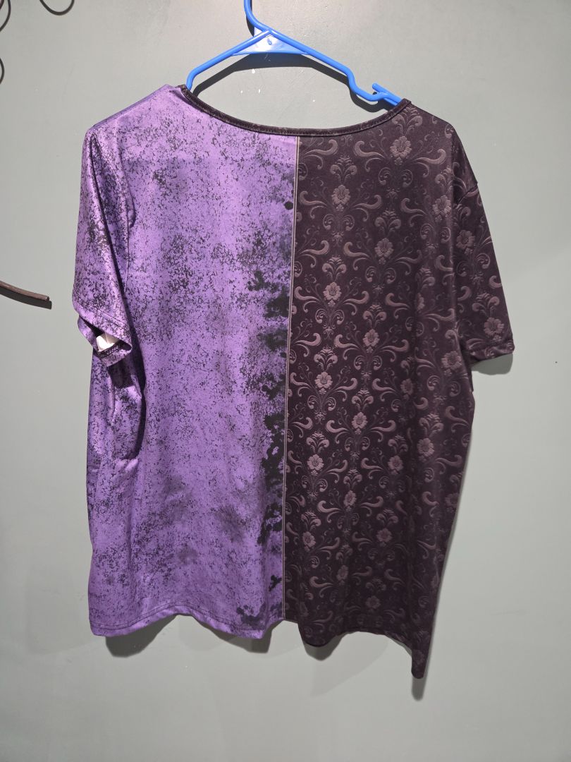 Emery Rose Plus Sized V-Neck Rose Top 1XL