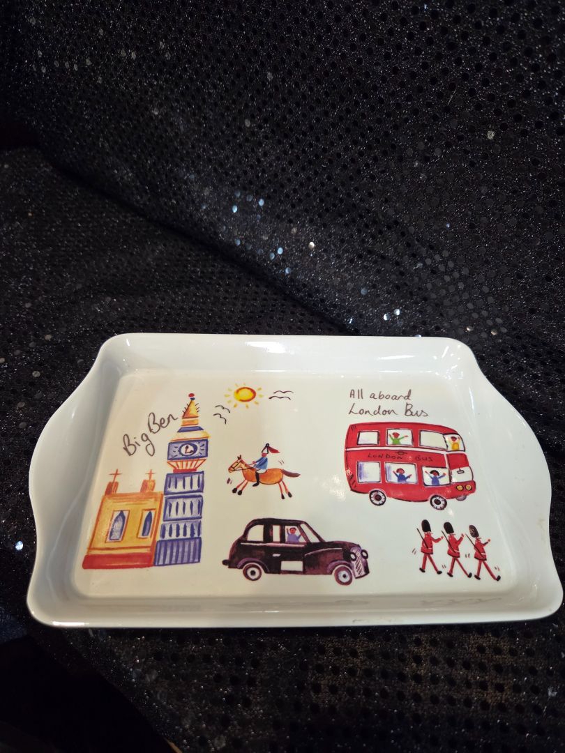 Melamine Scatter/Biscuit Tray Big Ben/London Buss