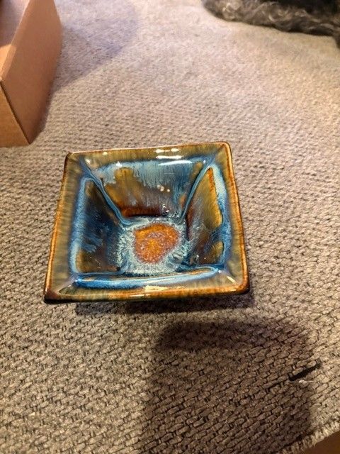 Glazed square bowl