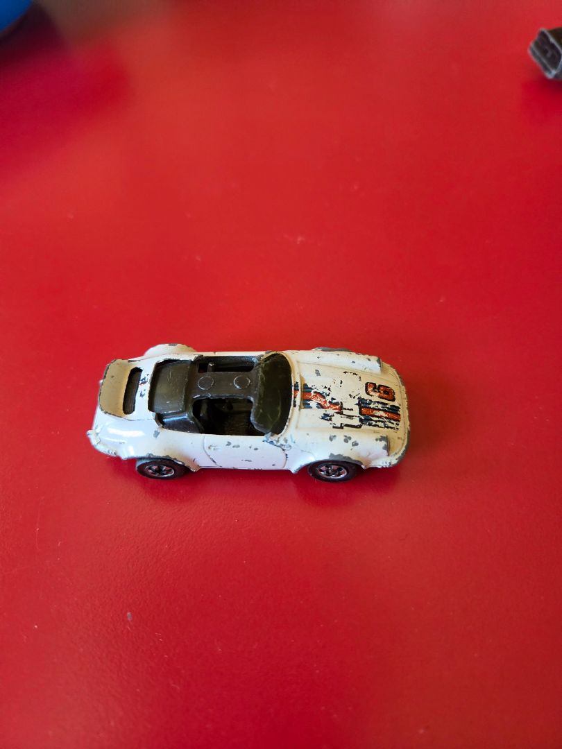 HOT WHEELS PORSCHA 911 SC