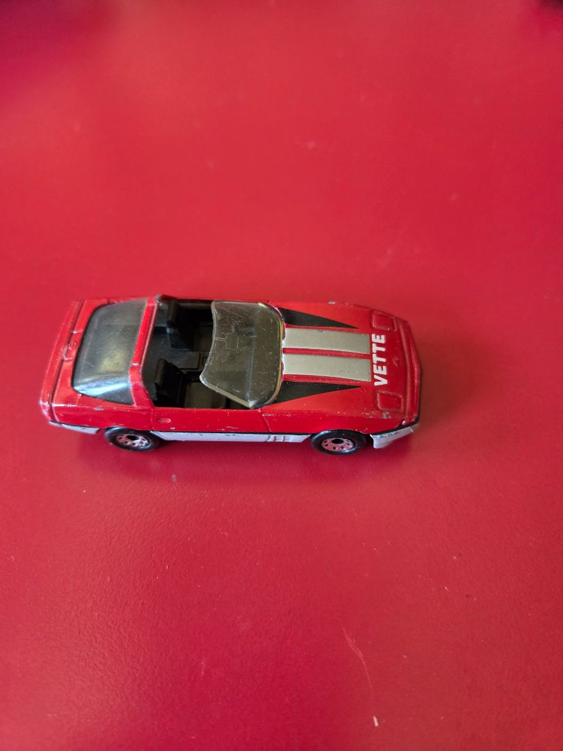 1984 Matchbox chev corvette