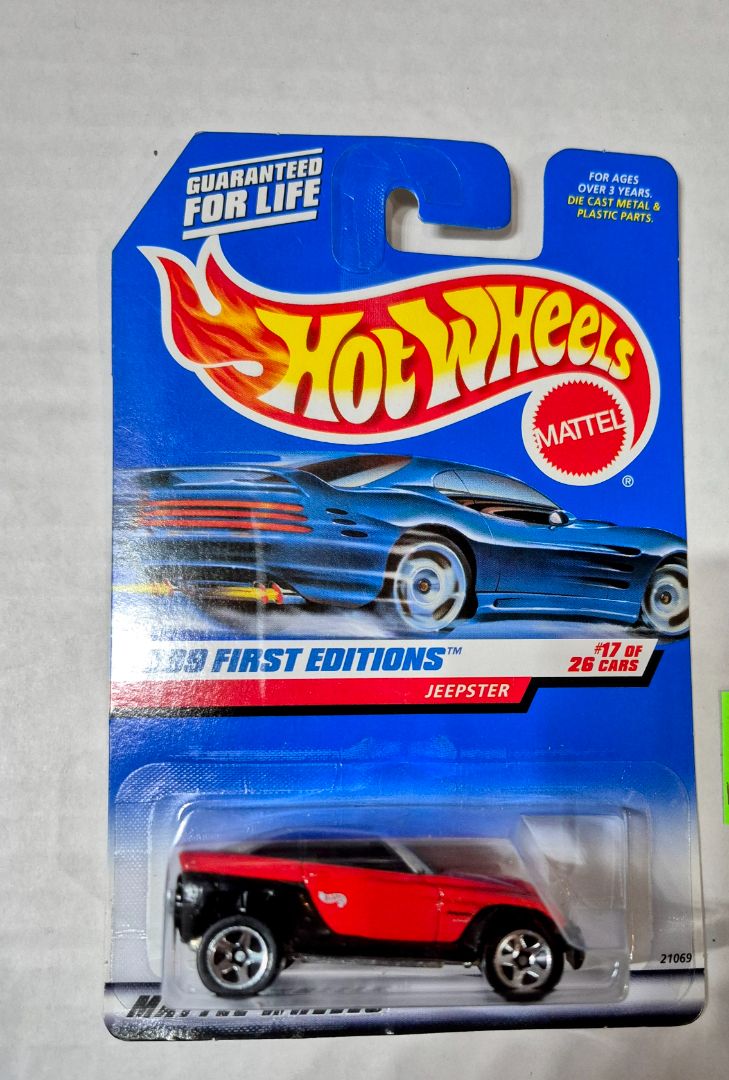 Hot Wheels First Editions JEEPSTER Red/Black w/Chrome 5 Spokes
