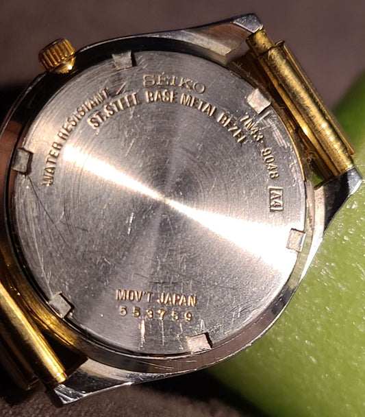 Gold Tone Seiko Men's Watch Quartz Day-Date