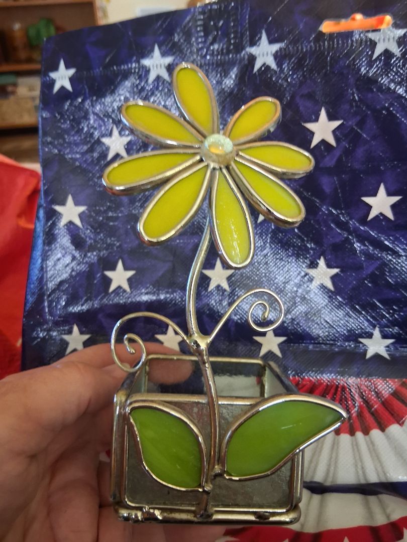 Stained glass flower