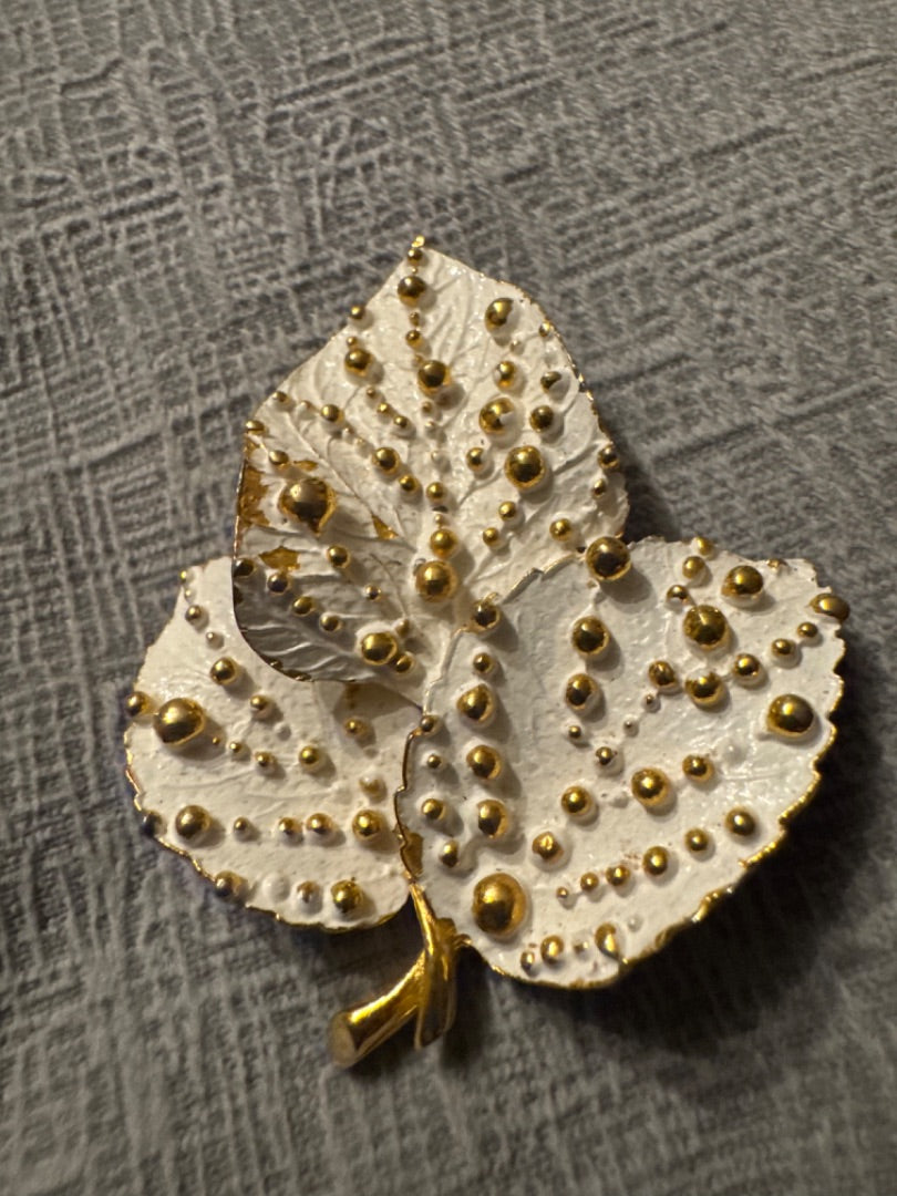 Golden Water Drop White Leaf Broach