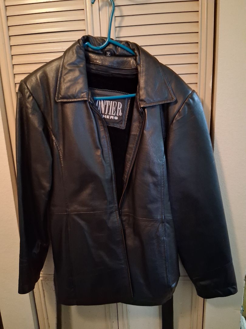 Black Womens large, L