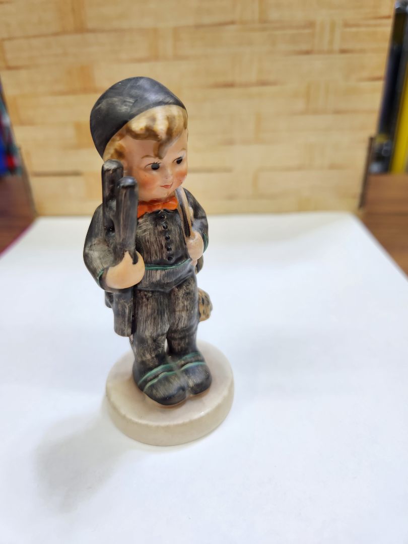 Hummel- Boy with Hat