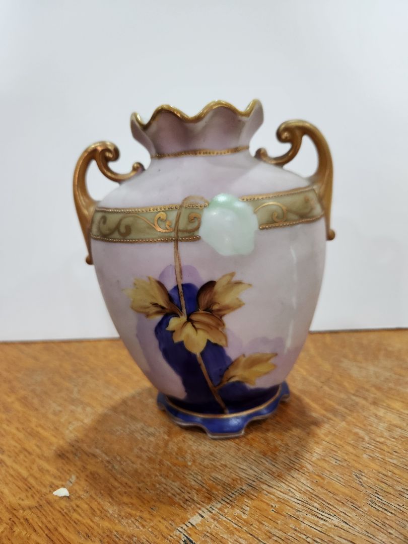 Collectible- Asian Vase