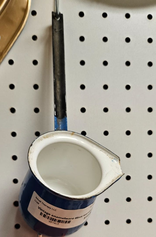 Vintage enamelware Bkue warmer JC