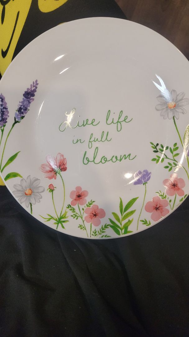 Live life plate