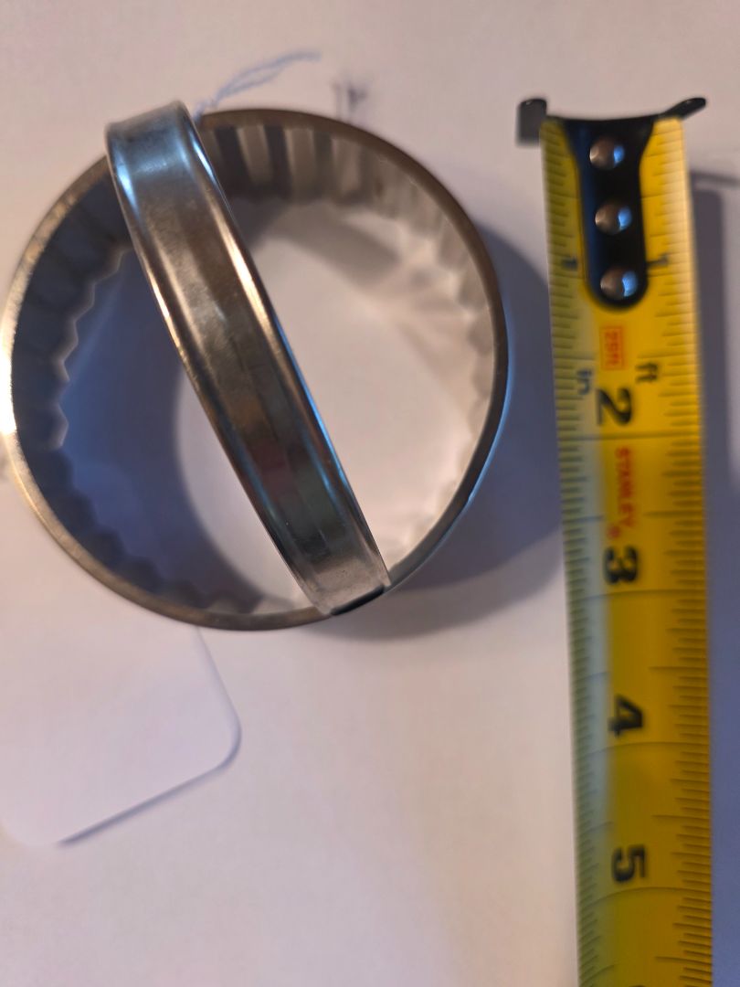 Metal Scalloped Biscuit/Cookie cutter