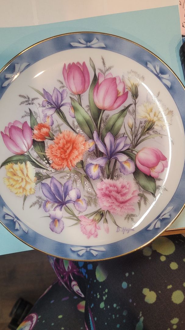 Danbury Mint Plate