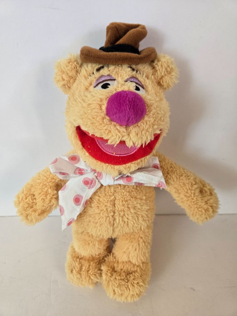2010 Fozzie Bear Plush