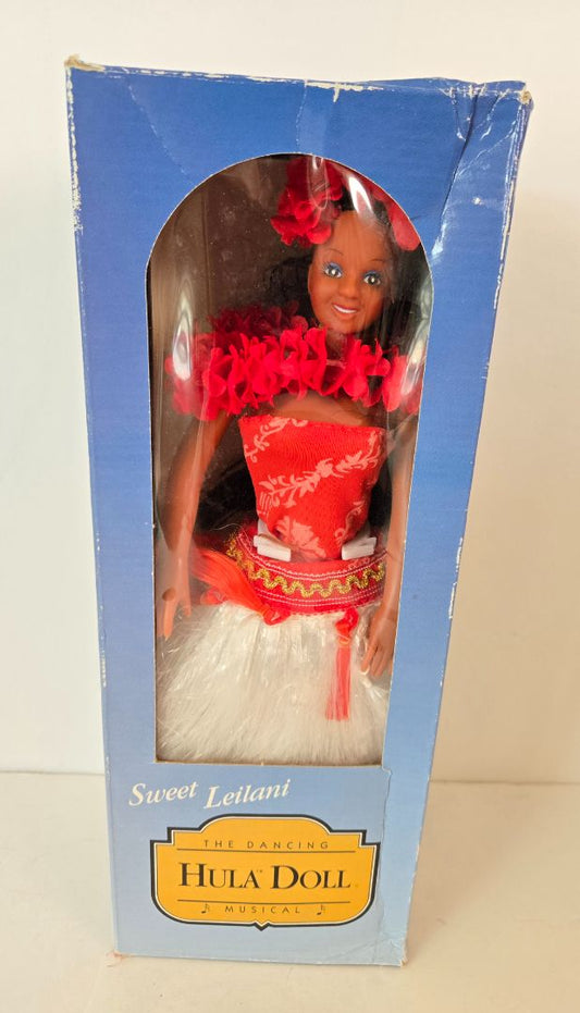 1984 Dancing Hula Doll Sweet Leilani Musical Motion Figure