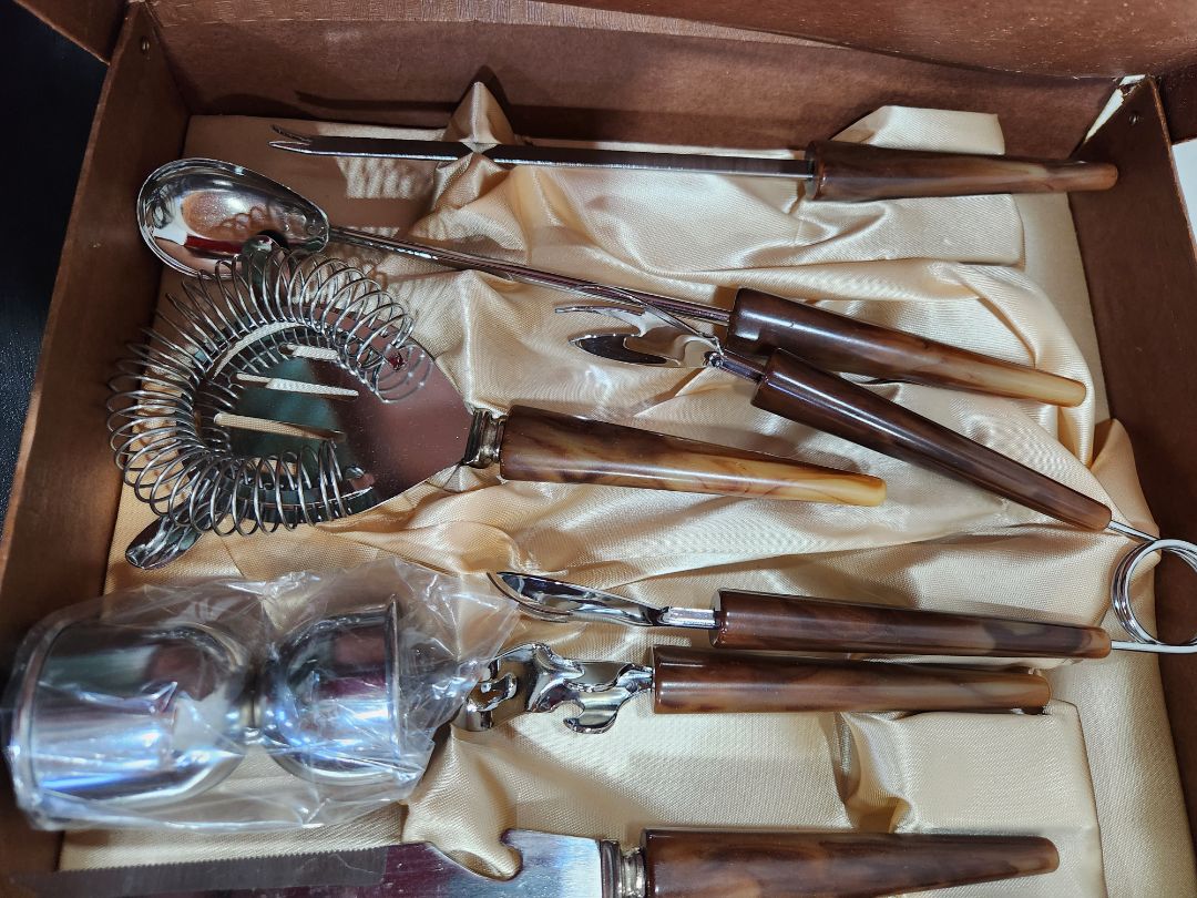 MISC- 1950's Bar Set