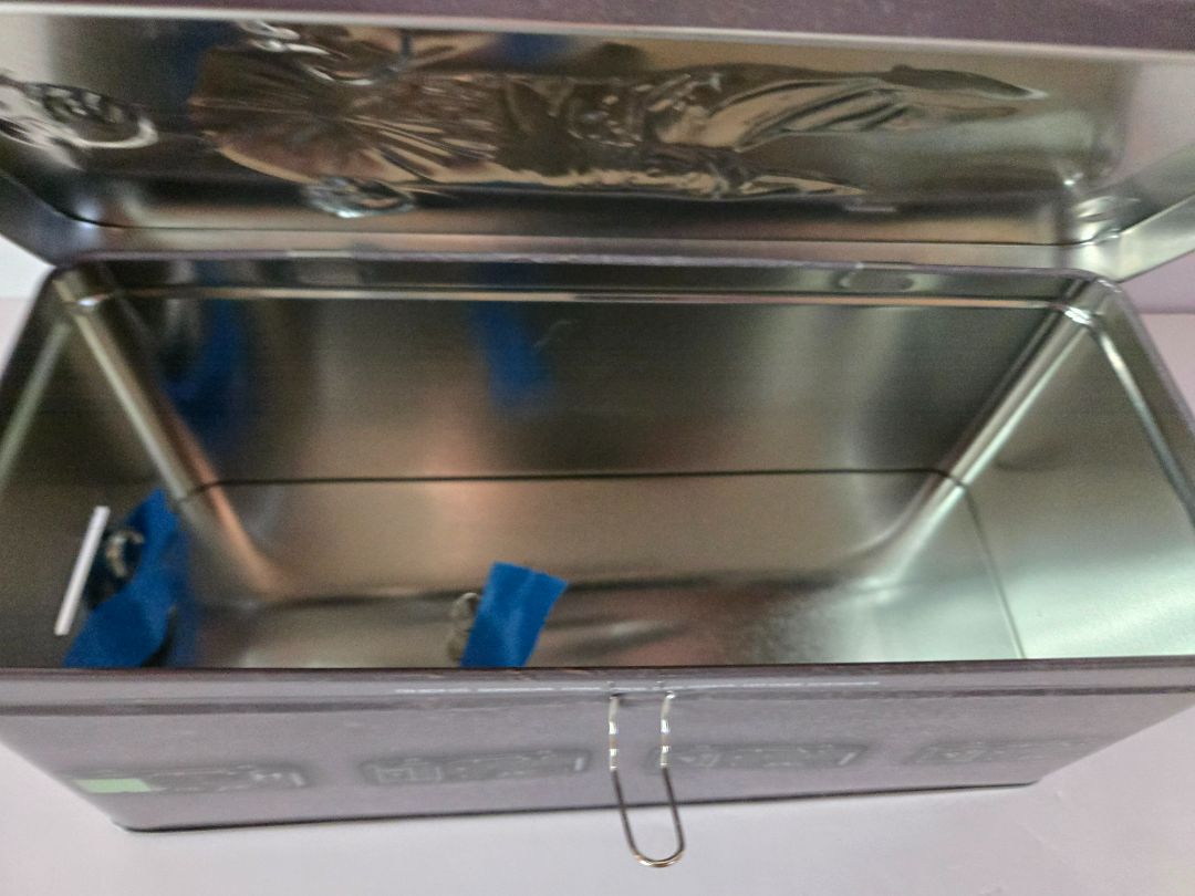 Han Solo Frozen Tin