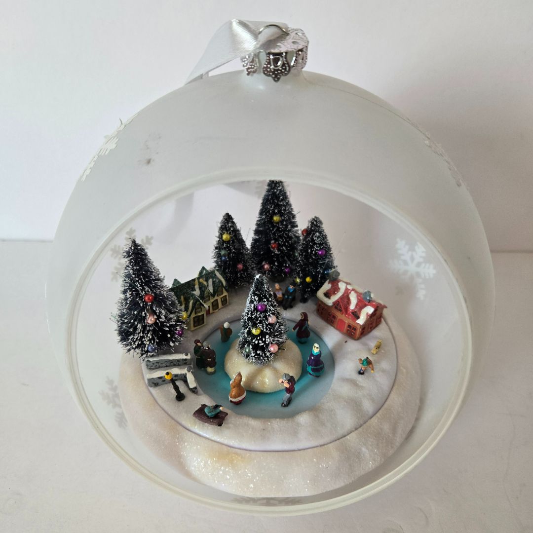 Mr. Christmas Musical Ball WORKS