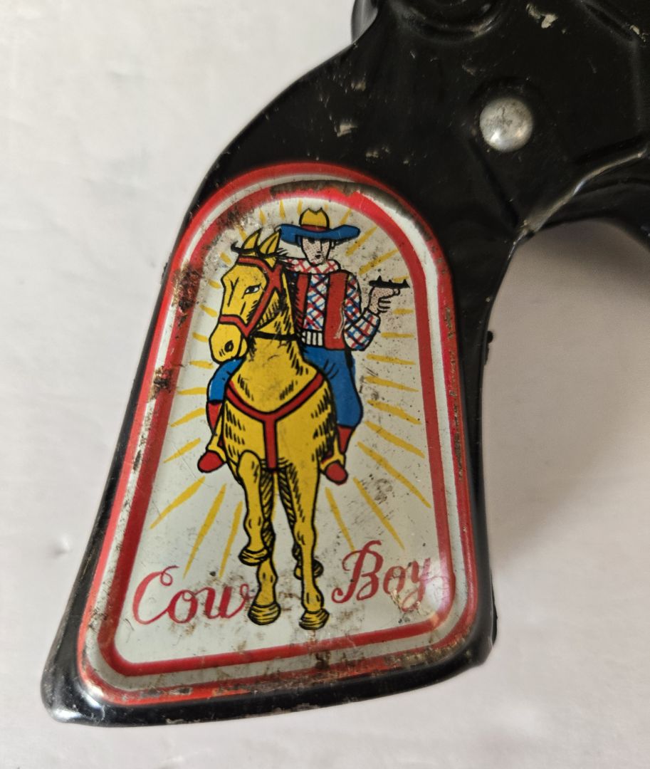 Cow Boy Cap Gun & Red Ryder Holster
