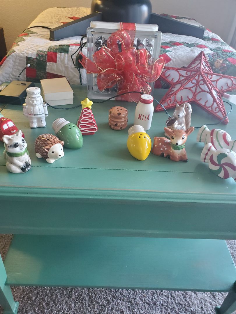 Salt and pepper shakers