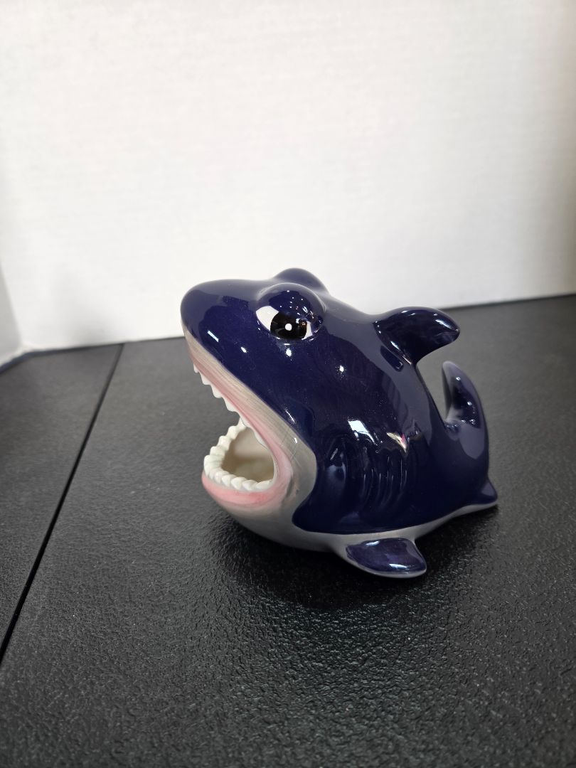 BLUE SHARK SOAP HOLDER