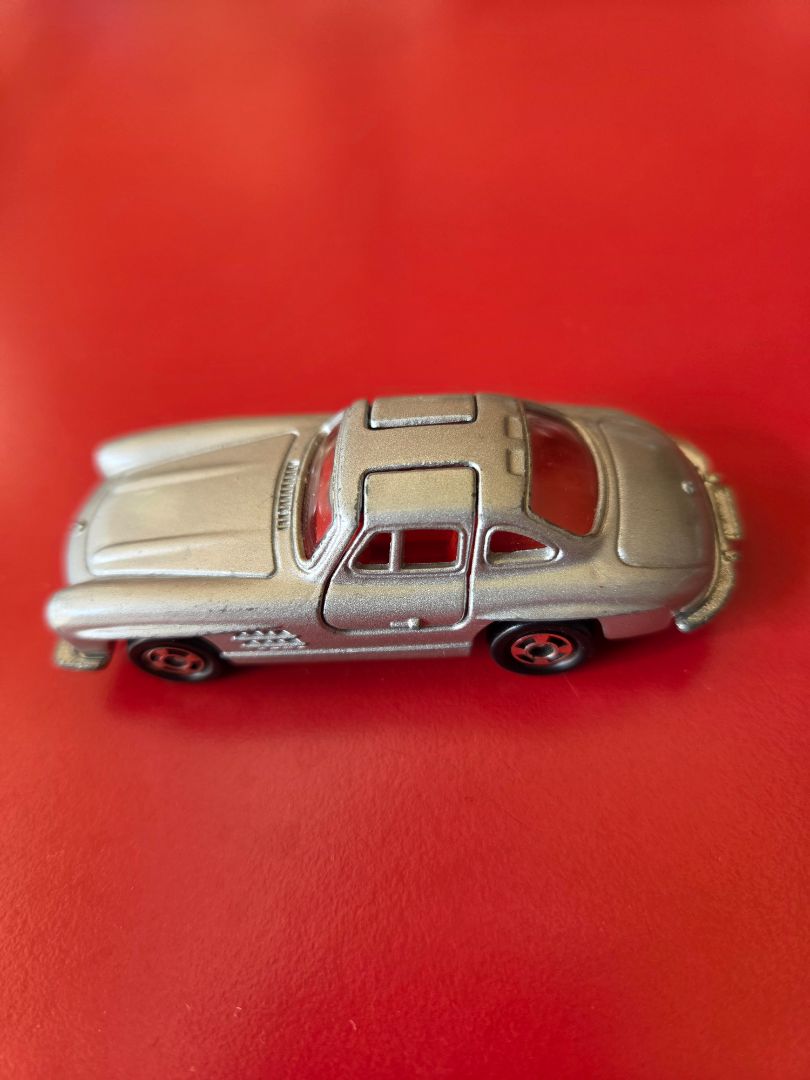Tomica mercades benz 300 sl #F19
