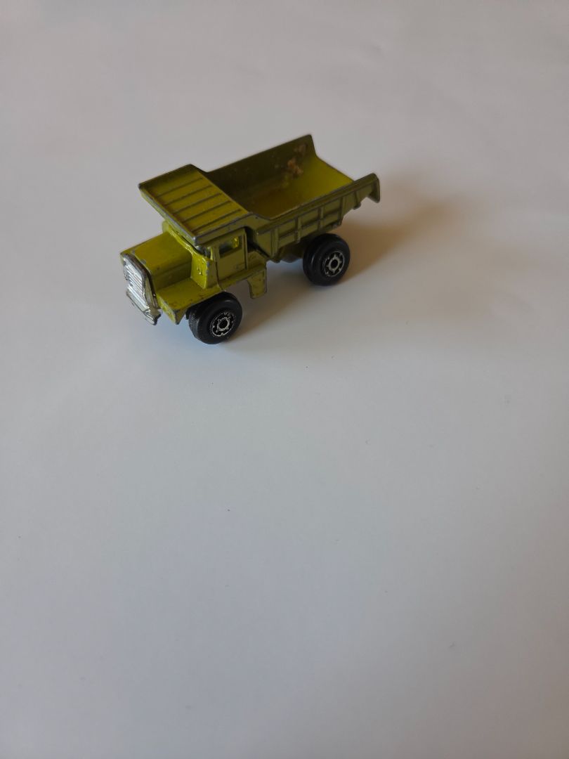 MATCHBOX ZYLMEX DUMP TRUCK P310