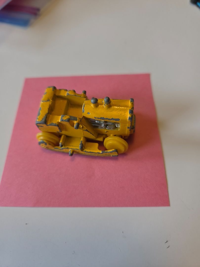 INTERNATIONAL DIESEL BULLDOZER