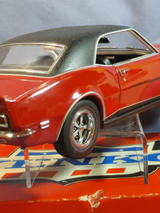 1968 Yenko Chevrolet Camaro 427 RS/SS 1/18 LANE SUPERCAR red diecast car G