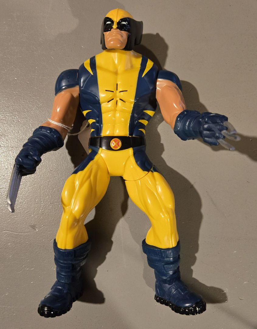 Marvel claw slash wolverine talking 2013 10"