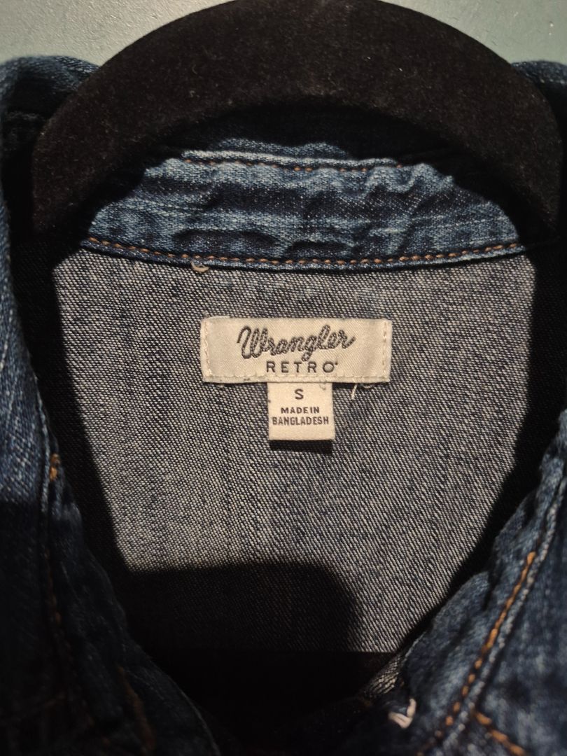 Wrangler Long Sleeve Denim Snap Down Shirt, S