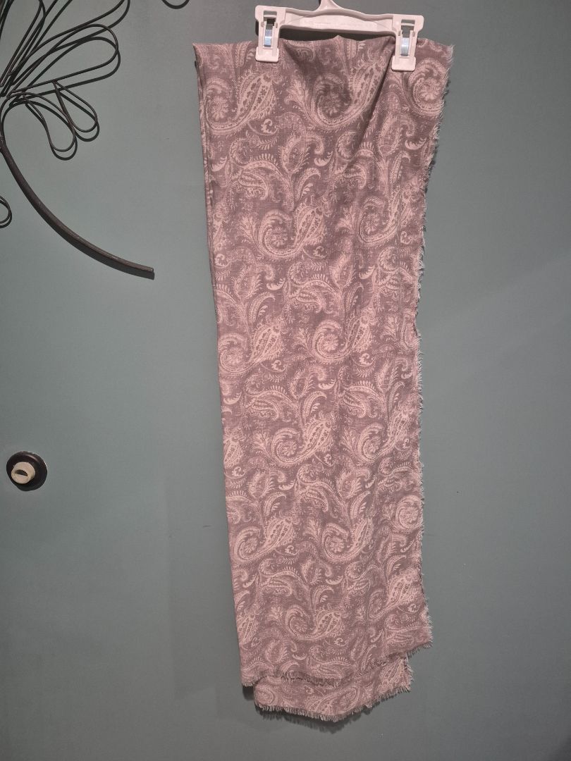 Grey Paisley Scarf