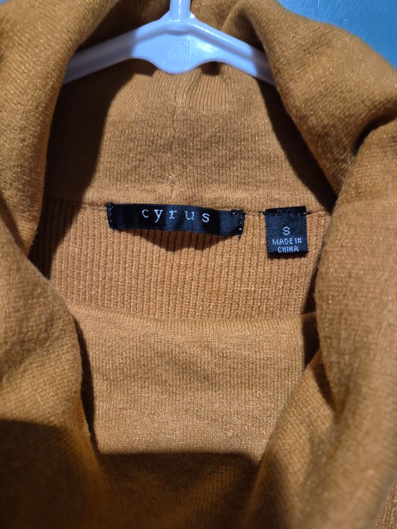 Cyrus Turtleneck Sweater, S