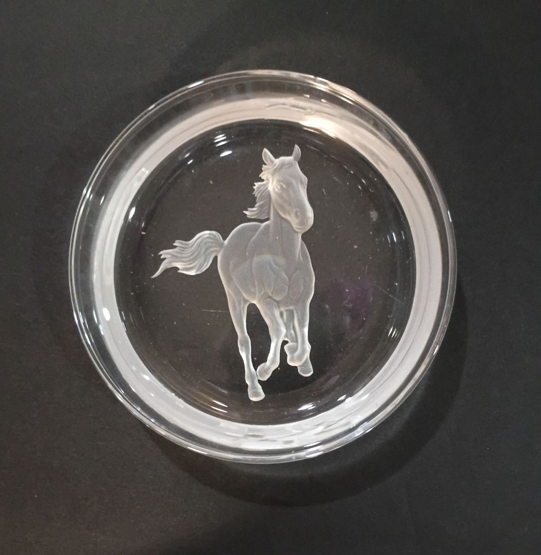 Hoya Brandt frosted glass horse trinket dish