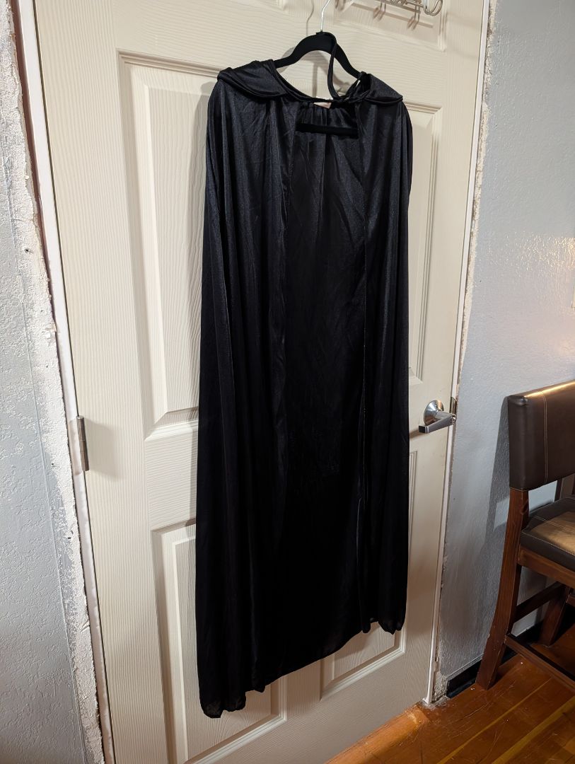 Black Collared Cape