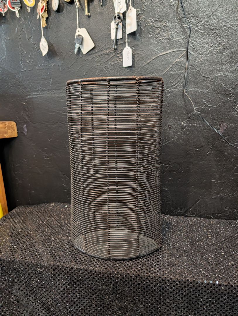 Metal Umbrella Holder