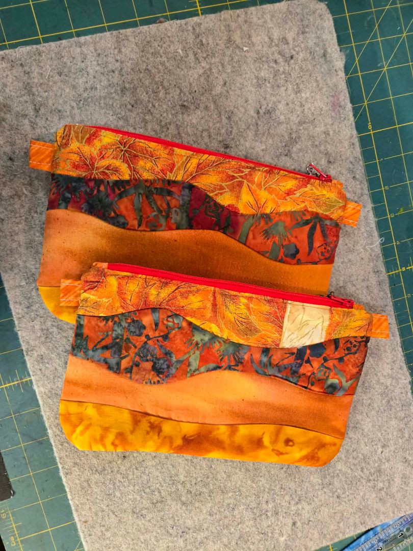 Pouch flat orange quilted 5x8