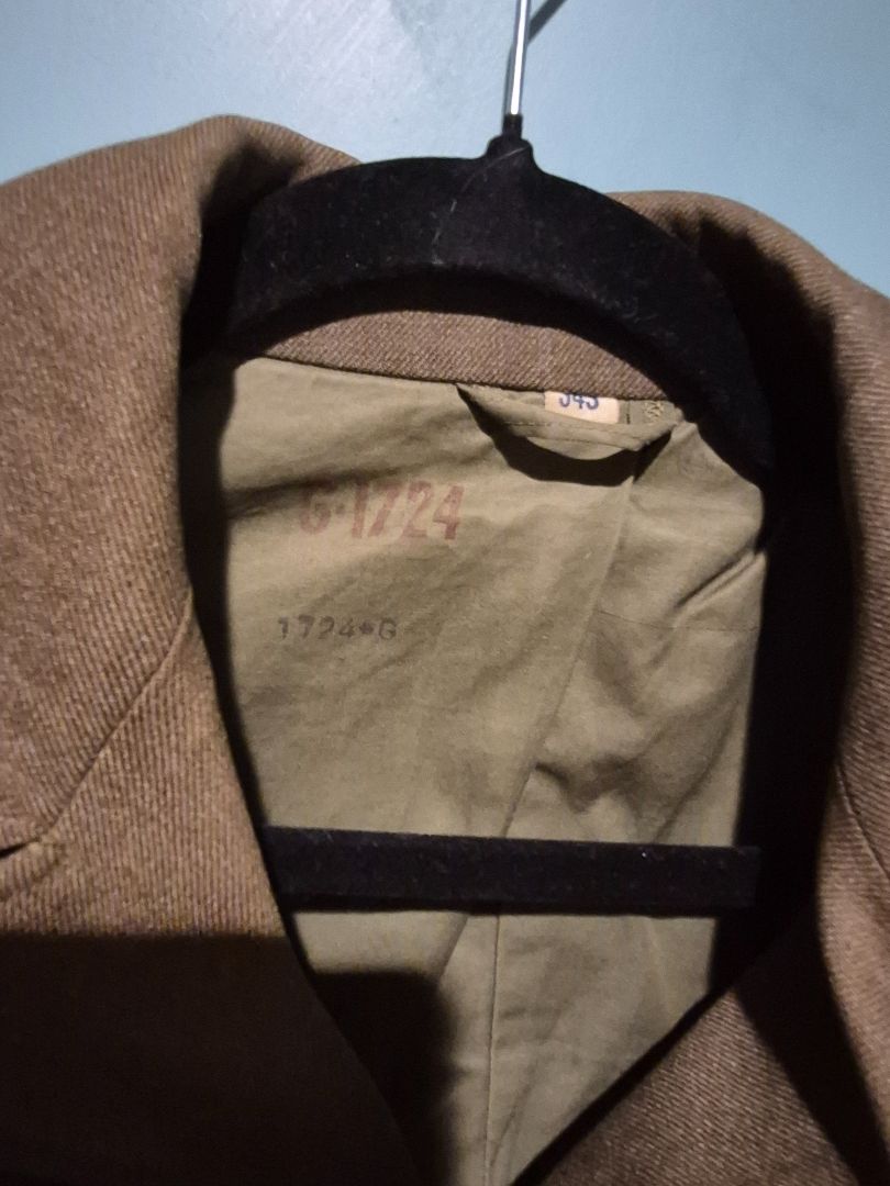 Army Green Vintage US Army "Ike" Jacket, 34S