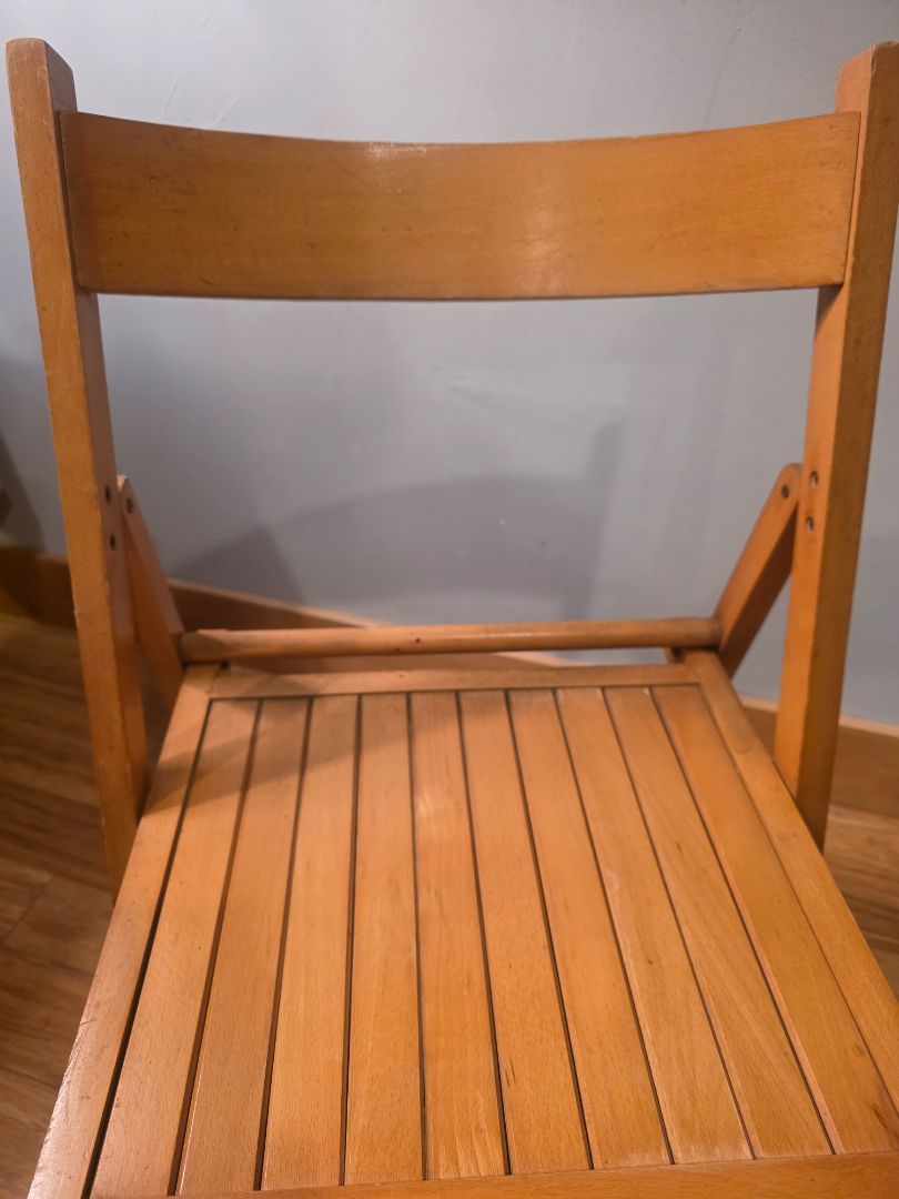 Vintage wood fold up