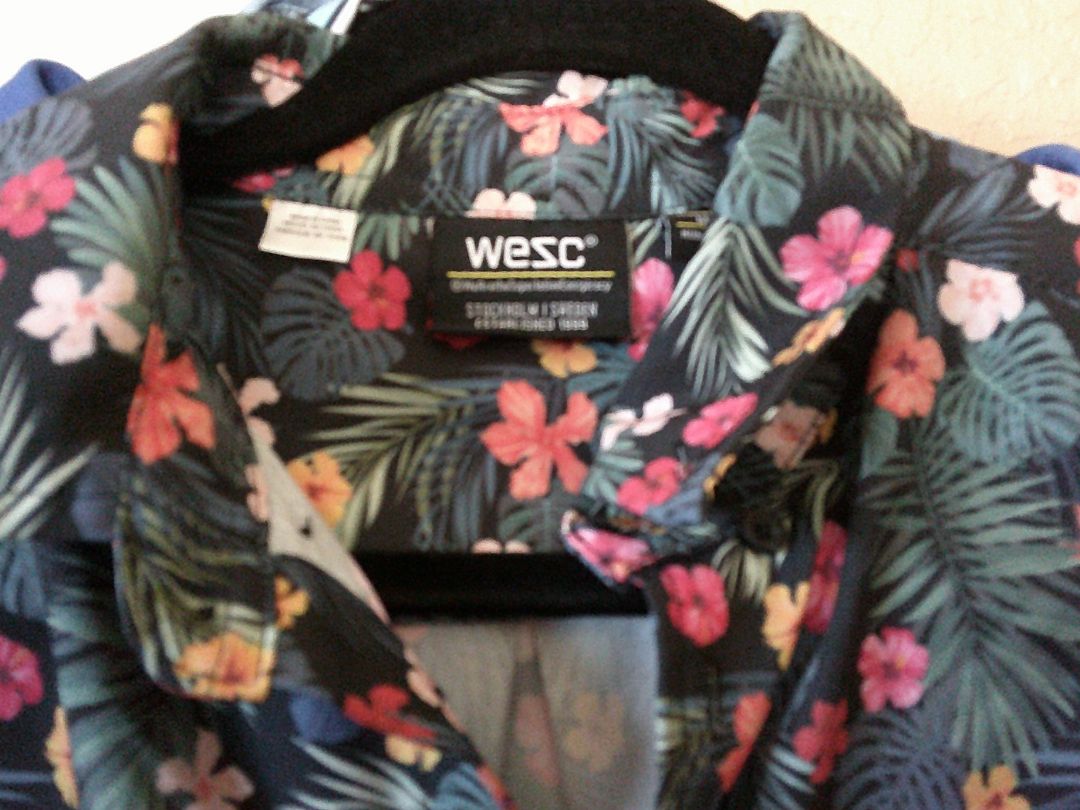 Hawaiian Shirt WESC SWEDISH S