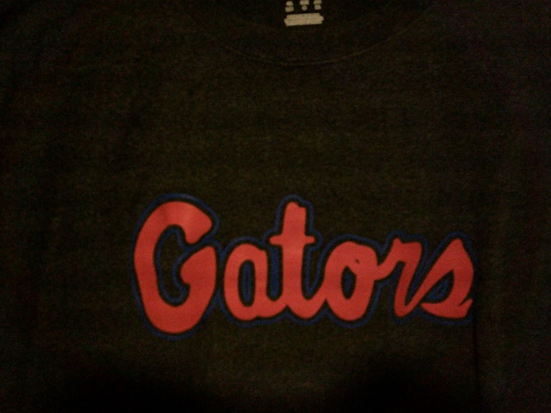 GATORS T-SHIRT LARGE
