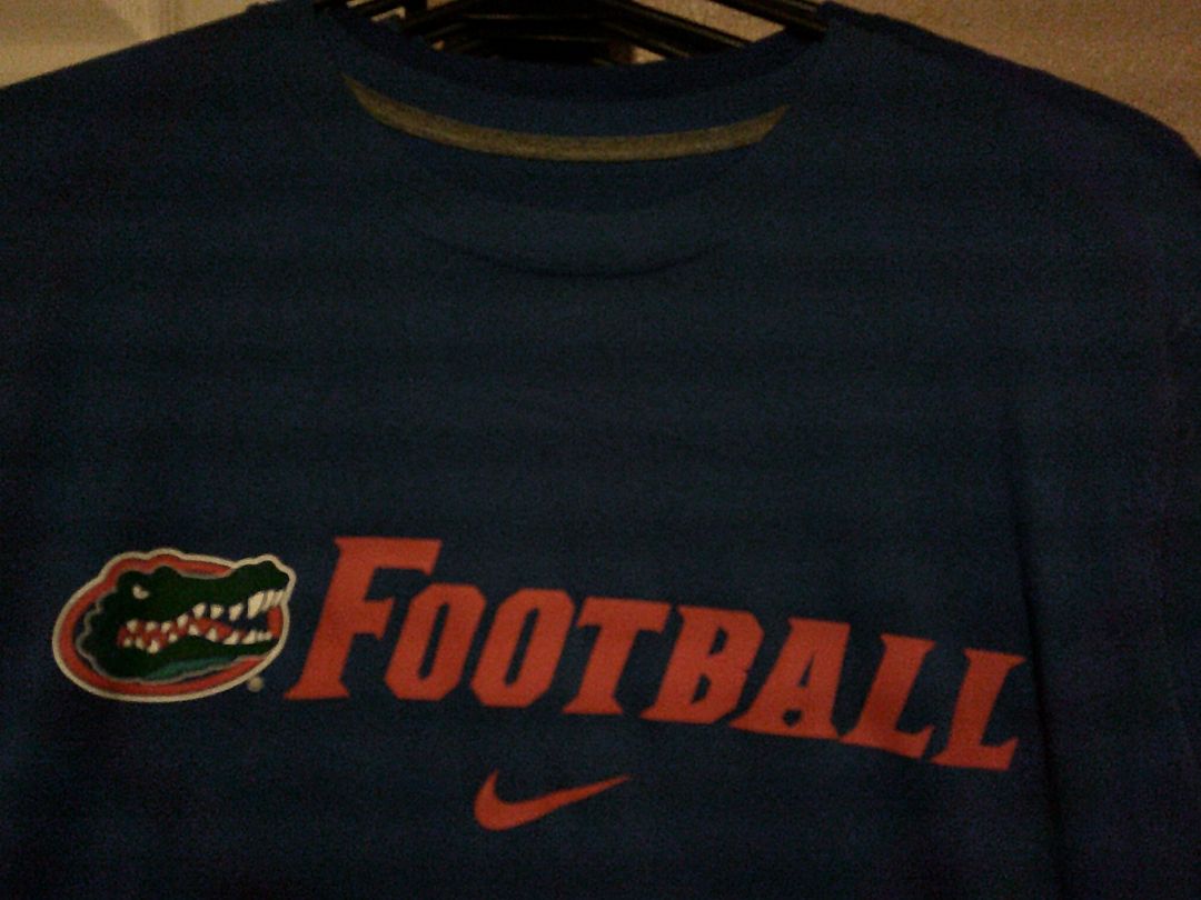 GATORS FOOTBALL-MEDIUM DRI-FIT